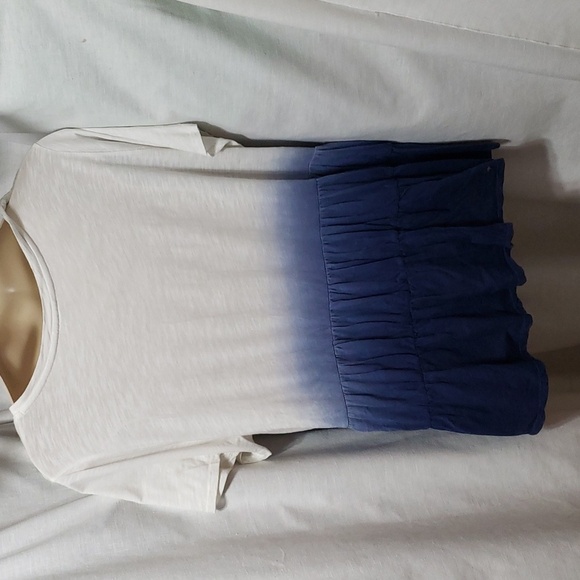Cato. NWOT. White/Blue Ombre; Short Sleeves; Gather Tiers Top.  Size 22/24W - Picture 8 of 14
